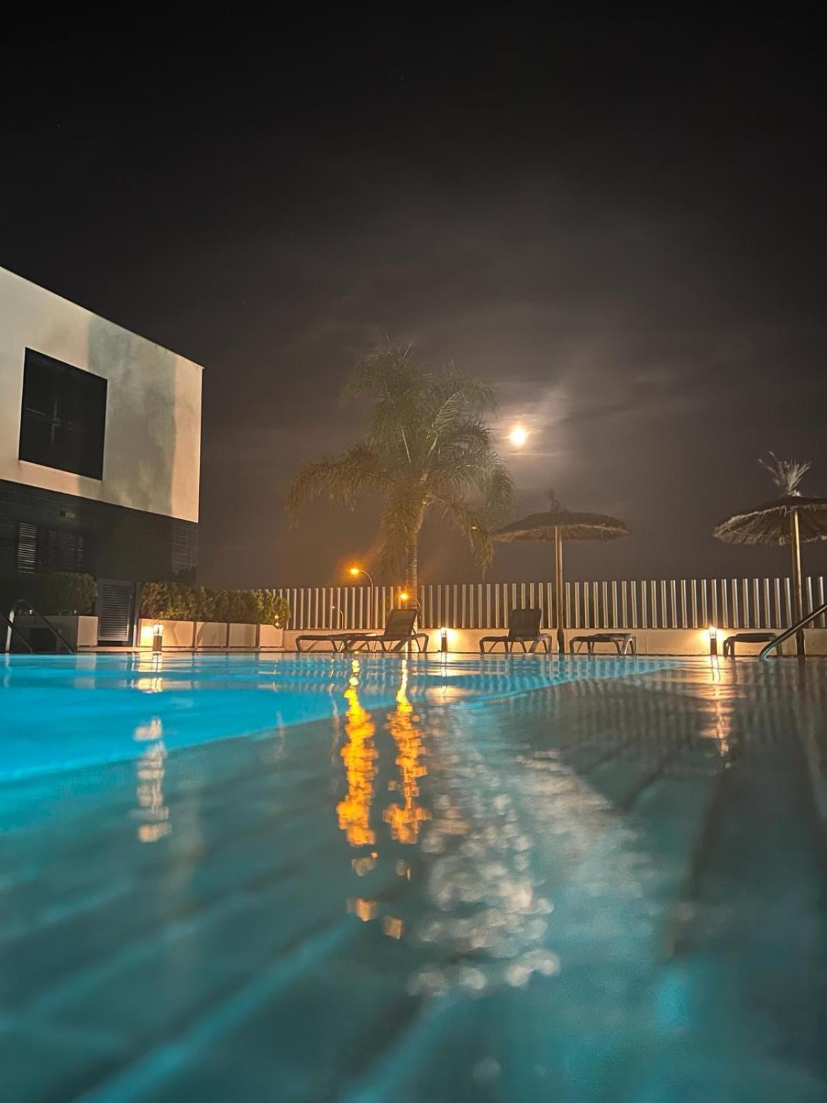 Apartamento Palmview Poolside Heaven In Turquesa Del Mar Oriola  Exterior foto